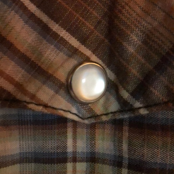 Men’s western-style cowboy shirt. - Picture 6 of 6